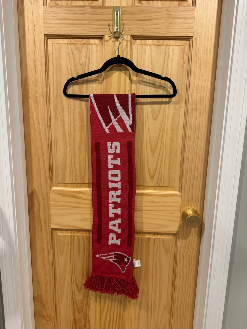 Patriots Pink/ Red Knit Fan Scarf - Team Logo Design